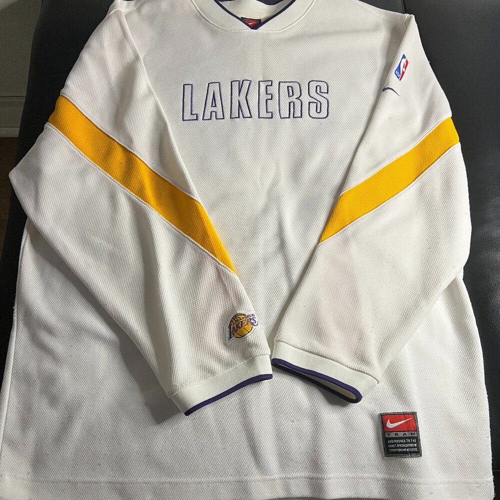 2000's era Nike Lakers Long Sleeve Warm-up, Hoopers